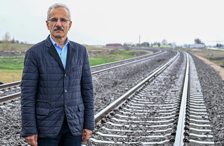 Bakan Uraloğlu: 'Ankara-Samsun arası 2,5 saate düşecek'