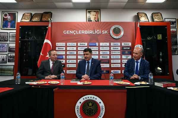 Ankara Valisi Vasip Şahin, Gençlerbirliği'ni ziyaret etti