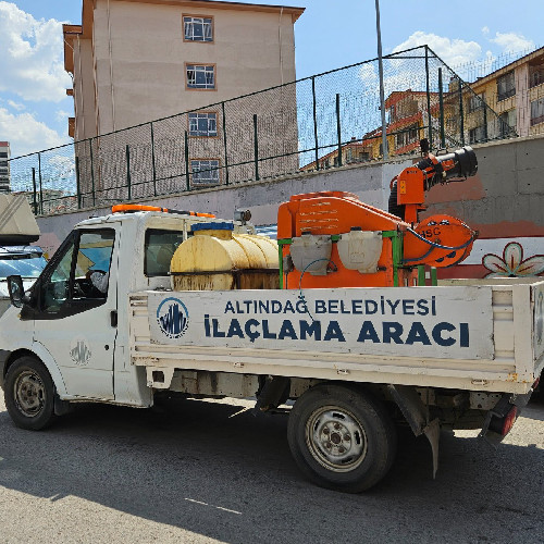 Altındağ Belediyesinden ilaçlama mesaisi: Haşereye geçit vermeyeceğiz - Resim : 2