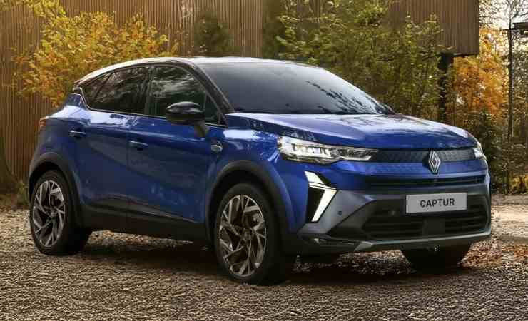 Renault Yeni Captur özel fiyat listesiyle satışta