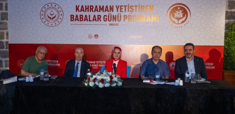 Bakan Göktaş, Altındağ'da şehit babaları ve gazilerle buluştu - Resim : 2
