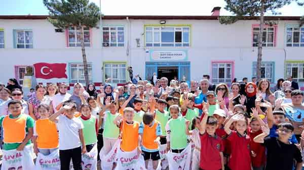 Bakan Tekin, Ankara'daki 'Dönem Sonu Faaliyet Haftası' etkinliklerine katıldı - Resim : 3