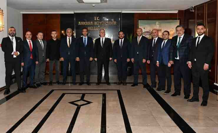 Ankaragücü'nden ABB Başkanı Mansur Yavaş'a ziyaret