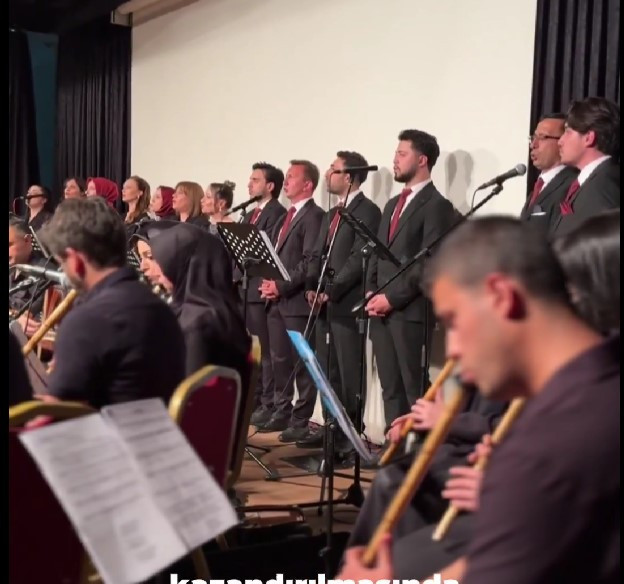 Sincan Belediyesi Türk Musikisi Konservatuvarı öğrencileri konserle mezun oldu