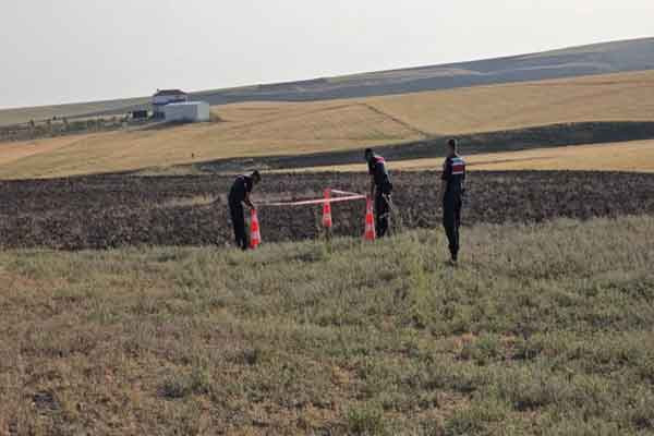 Haymana'da bir tarlada, Sakarya Meydan Muharebesinden kalma patlamamış el bombası bulundu