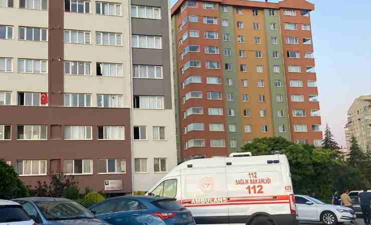 Etimesgut'ta bir evde buzdolabında bebek cesedi bulunduğu iddia edildi