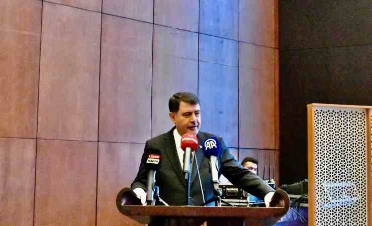 Ankara Valisi Vasip Şahin Bilge Yazarlar Şöleni'ne katıldı