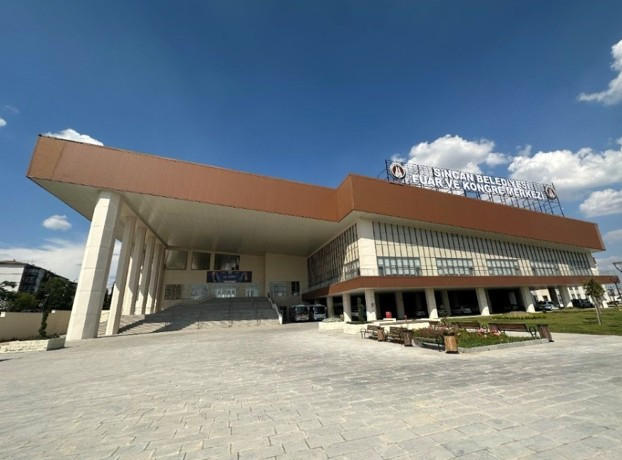 Sincan Fatih Fuar Kongre Merkezi pek çok sektörü bir araya getiriyor