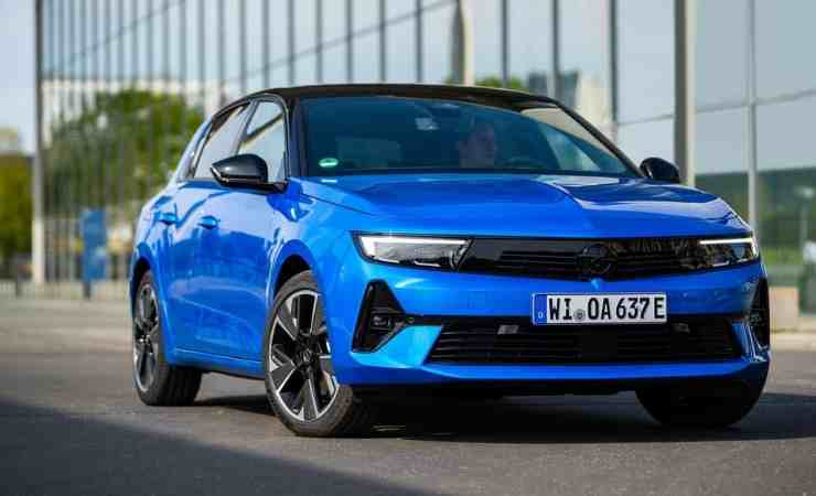 Opel Astra Elektrik için 12 ay taksitli 250.000 TL finansman desteği