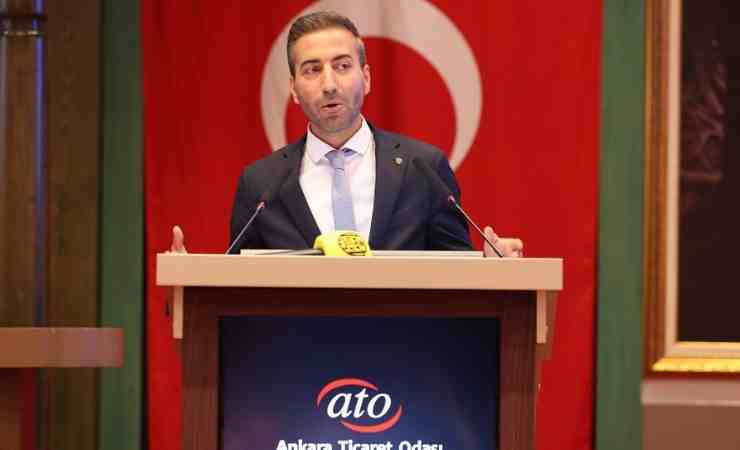 Ankaragücü Başkanı Tekin ATO'da komite başkanlarına konuşma yaptı