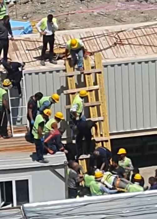Mamak'ta yük zincirinden kopan çengel, işçinin üzerine düştü