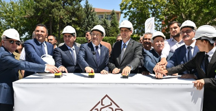 Altındağ Belediyesi, müjdesini verdiği kültür merkezi ve kreşin temellerini attı!