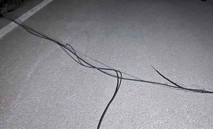 Haymana'da elektrik tellerine takılan tır trafoyu patlattı yangın çıktı