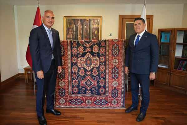 5 asırlık Uşak halısı, 30 yıl sonra Ankara'da yuvasına döndü!