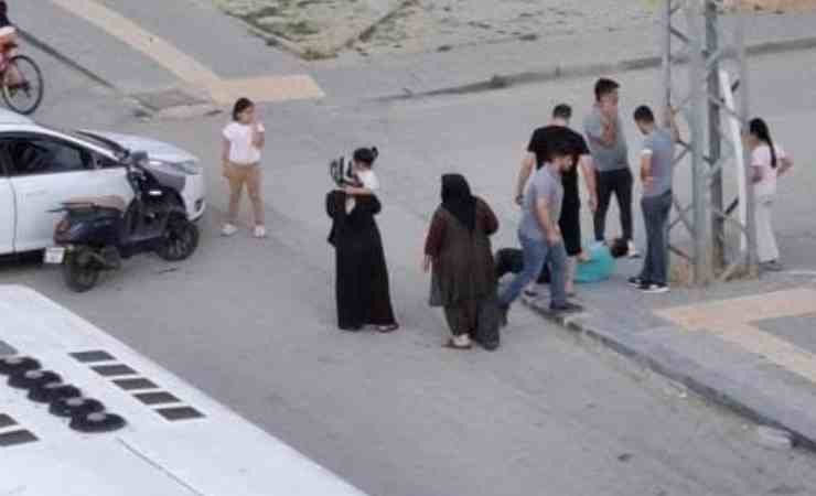 Sincan'da otomobil ve motosiklet çarpıştı 1 kişi yaralandı