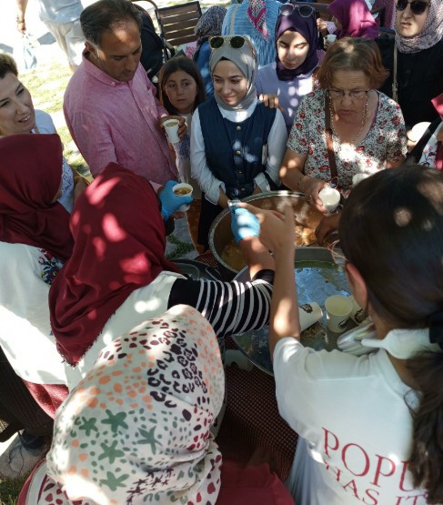Altındağ Belediyesi'nin aşure kazanı Altınköy’de kaynadı!