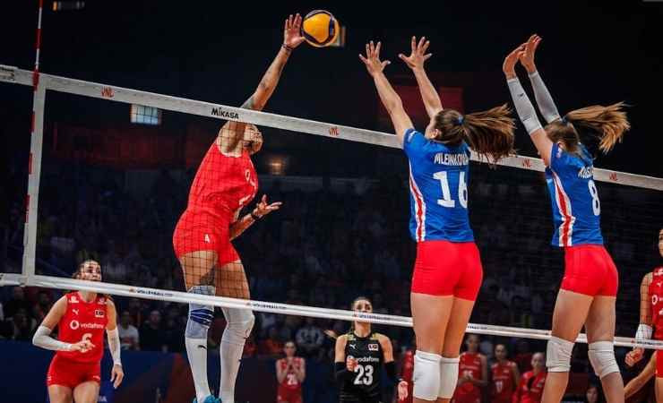 Filenin Sultanları Çekya'ya 3-1 mağlup oldu