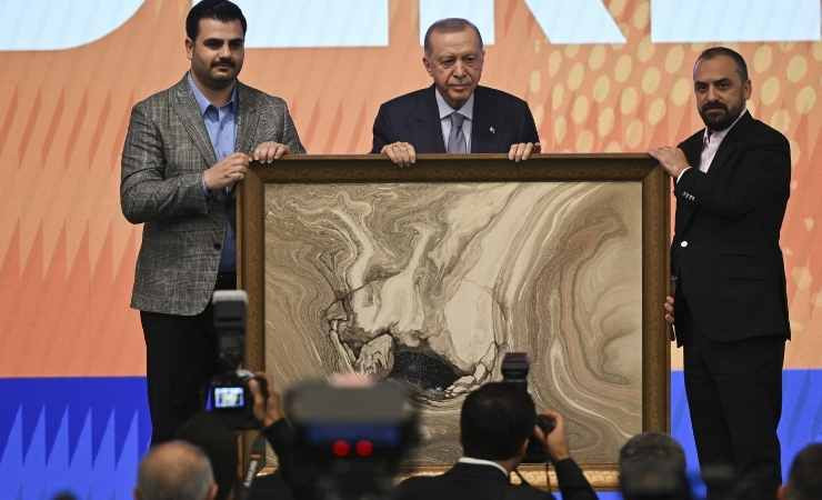 Cumhurbaşkanı Erdoğan: Ne yapıyorsak ülkemizin gelecekteki çıkarları için yapıyoruz
