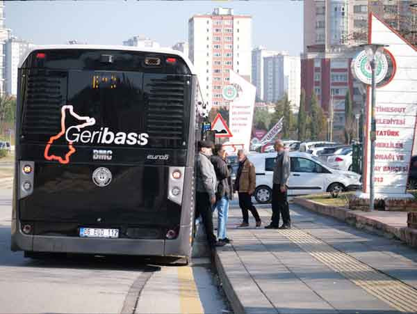 Etimesgut'ta ulaşımda yeni dönem Geribass ile 70 bin yolcuya ücretsiz hizmet!