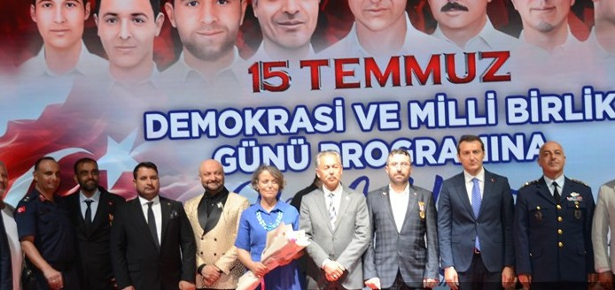 Kahramankazan Belediyesi 15 Temmuz Demokrasi ve Milli Birlik Günü programı düzenledi