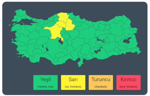 AFAD, AKOM, Ankara Valiliği ve ABB'den peş peşe uyarı: Saat verildi Ankara'ya sel ve fırtına uyarısı!