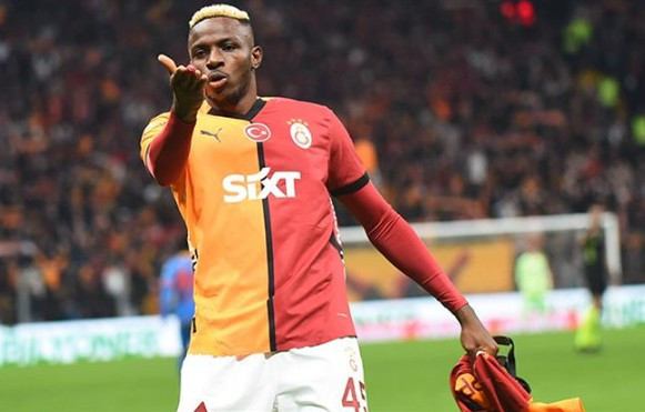 Osimhen transferinde son durum: Galatasaray Victor Osimhen'i aldı mı?