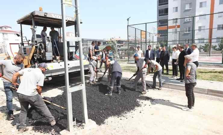 Sincan Belediyesi mahalle mahalle yolları yeniliyor