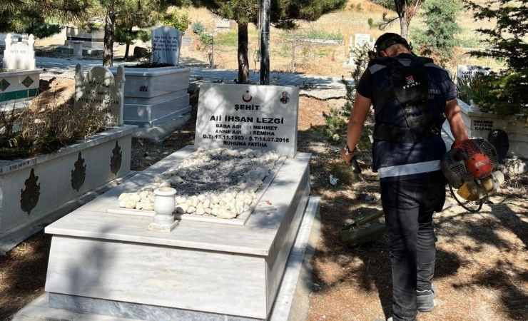 Kahramankazan Belediyesi'nden şehit mezarlarına vefa dokunuşu