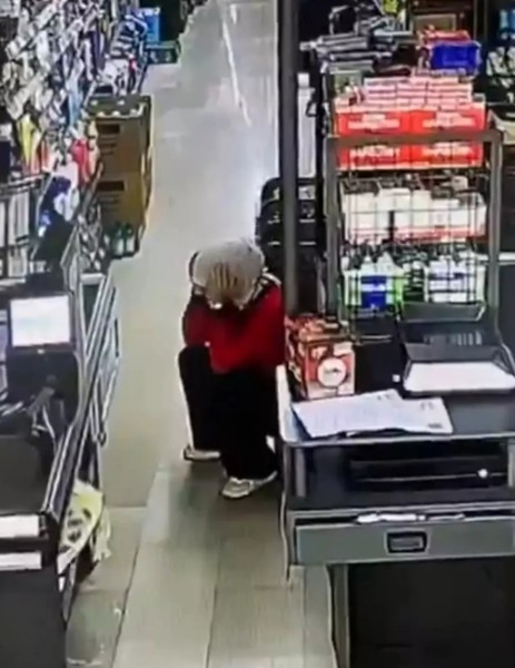 Görüntüler gündem olmuştu! Bakanlık, zincir market çalışanlarıyla ilgili harekete geçti!