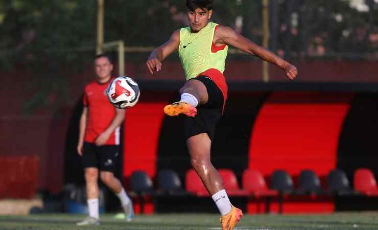 Adama Traore Gençlerbirliği'nde ilk antrenmana çıktı