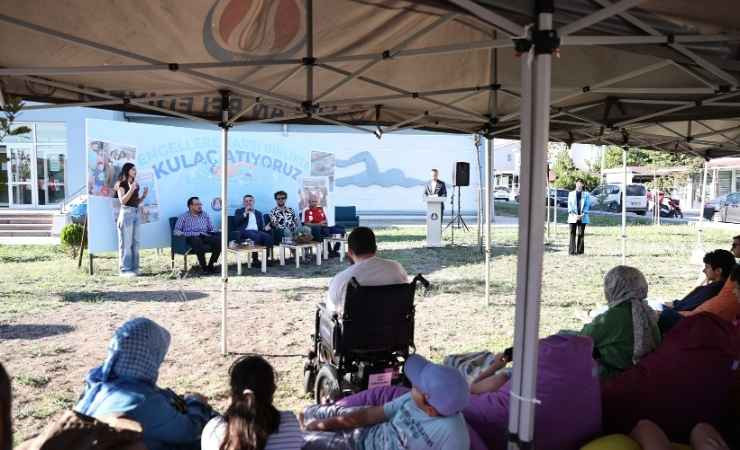 Sincan Belediyesi milli yüzücü Hamit Demir ile özel sporcuları buluşturdu