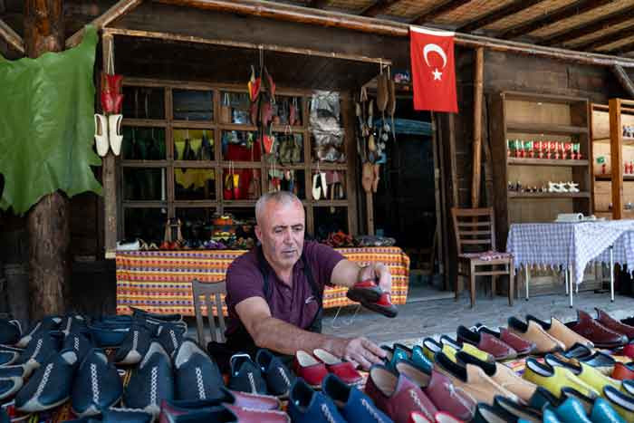 Altındağ Belediyesi Açıkköy Hava Müzesi'nde 'yemeni' ustası zanaatını sergiledi