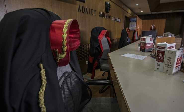 Savcıların şifresiyle dosya kapatan zabıt katibi davasına Ankara Adliyesi'nde devam edildi