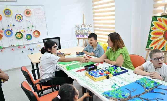 Altındağ Belediyesi'nin Engelsiz Yaşam Merkezi'nde yaz dönemi sona erdi