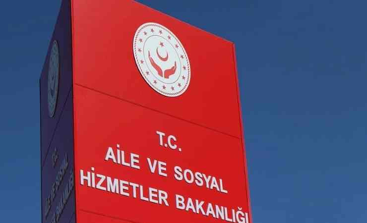 Aile Bakanlığı 1 milyon 422 bin çocuğa 909 milyon lira destek dağıttı