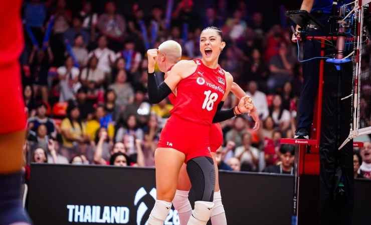 ABD'yi 3-2 ile geçen Filenin Sultanları'ndan tarihi başarı