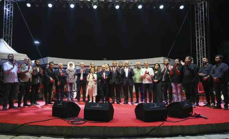 Özgür Özel Ankara'dan İstanbul mesajı verdi