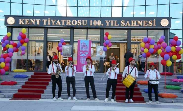 Etimesgut Belediyesi'nden yoğun ilgi gören Kent Tiyatro Çalıştayı'nın ikincisi isteniyor