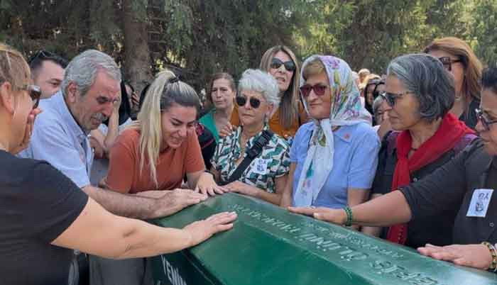 Ankara'da kızının gözü önünde öldürülen kadın toprağa verildi - Resim : 2