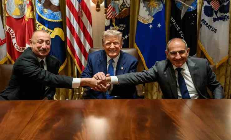 Trump'tan Azerbaycan ve Ermenistan için kalıcı barış mesajı
