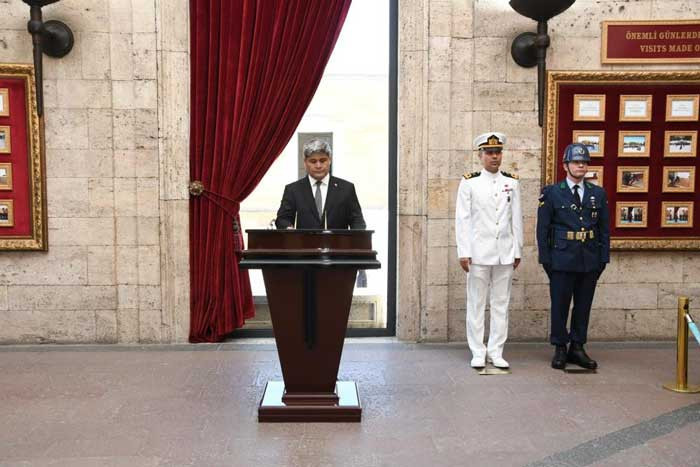 11 Büyük Şehir Belediyesinin İtfaiyesi Anıtkabir'i ziyaret etti - Resim : 3