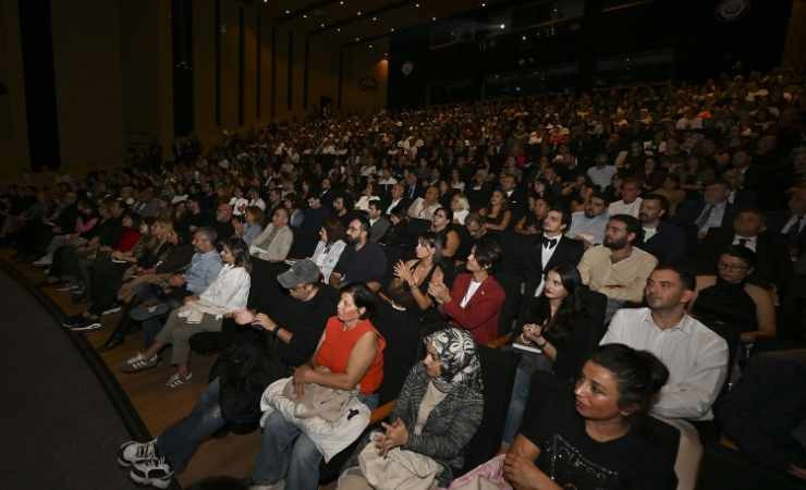 Etimesgut Belediyesi'nin düzenlediği 2. Uluslararası Kent Tiyatro Festivali başladı - Resim : 2