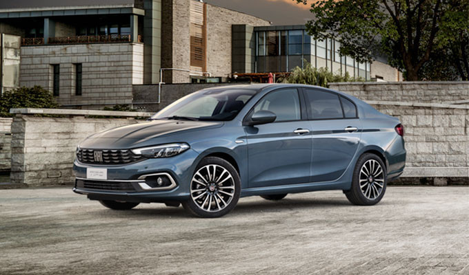 Fiat Egea Sedan 100 Bin TL indirim kampanyası ile Ekim ayına girdi