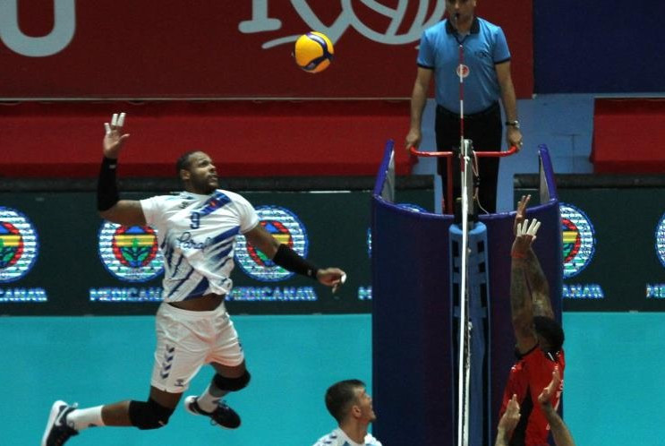 TSYD Ankara Cumhuriyet Kupası'nda Spor Toto'yu yenen Halkbank 3. oldu!