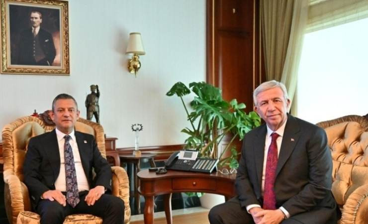 Özgür Özel: Biz Mansur Yavaş'a güveniyoruz