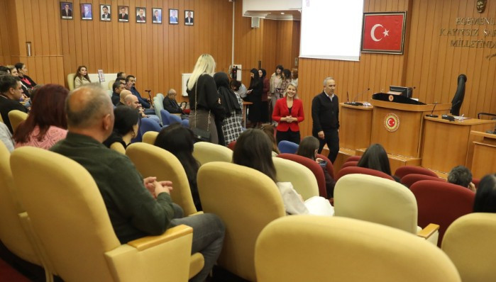 Etimesgut Belediyesi çalışanlarına 'Kamuda Etik Eğitimleri' verildi - Resim : 3