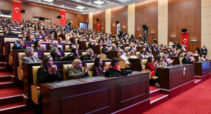 ABB'den meme kanserine yönelik farkındalık etkinliği!