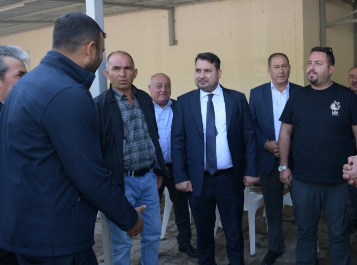 Kahramankazan Belediyesi'nden bir ilk: Çalta Mahallesi asfaltla tanıştı! - Resim : 3