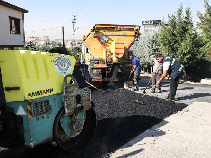 Etimesgut Belediyesi'nden 3 mahallede yeni alt yapı çalışmaları