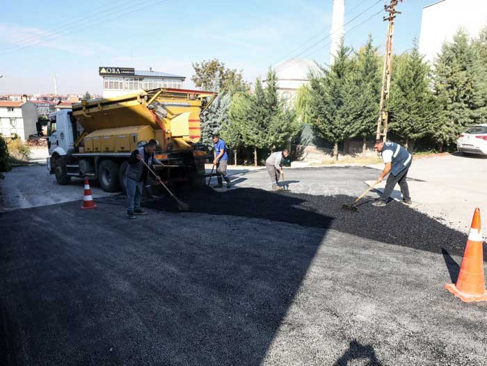 Etimesgut Belediyesi'nden 3 mahallede yeni alt yapı çalışmaları - Resim : 2